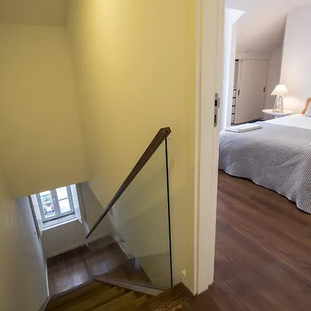 Sao Bento Duplex * Lisboa